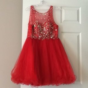 Gorgeous cherry red cocktail prom dress